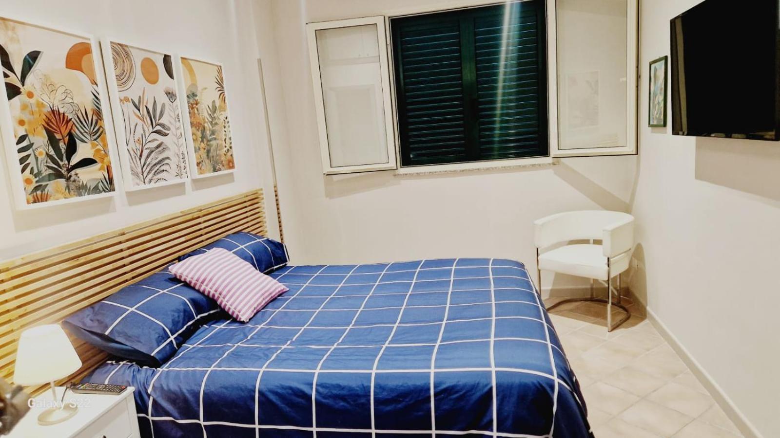 Terrazza Enjoy Apartment Letojanni Ruang foto