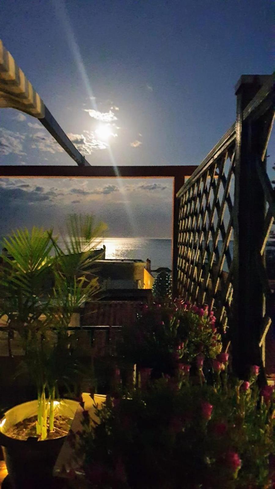 Terrazza Enjoy Apartment Letojanni Bagian luar foto