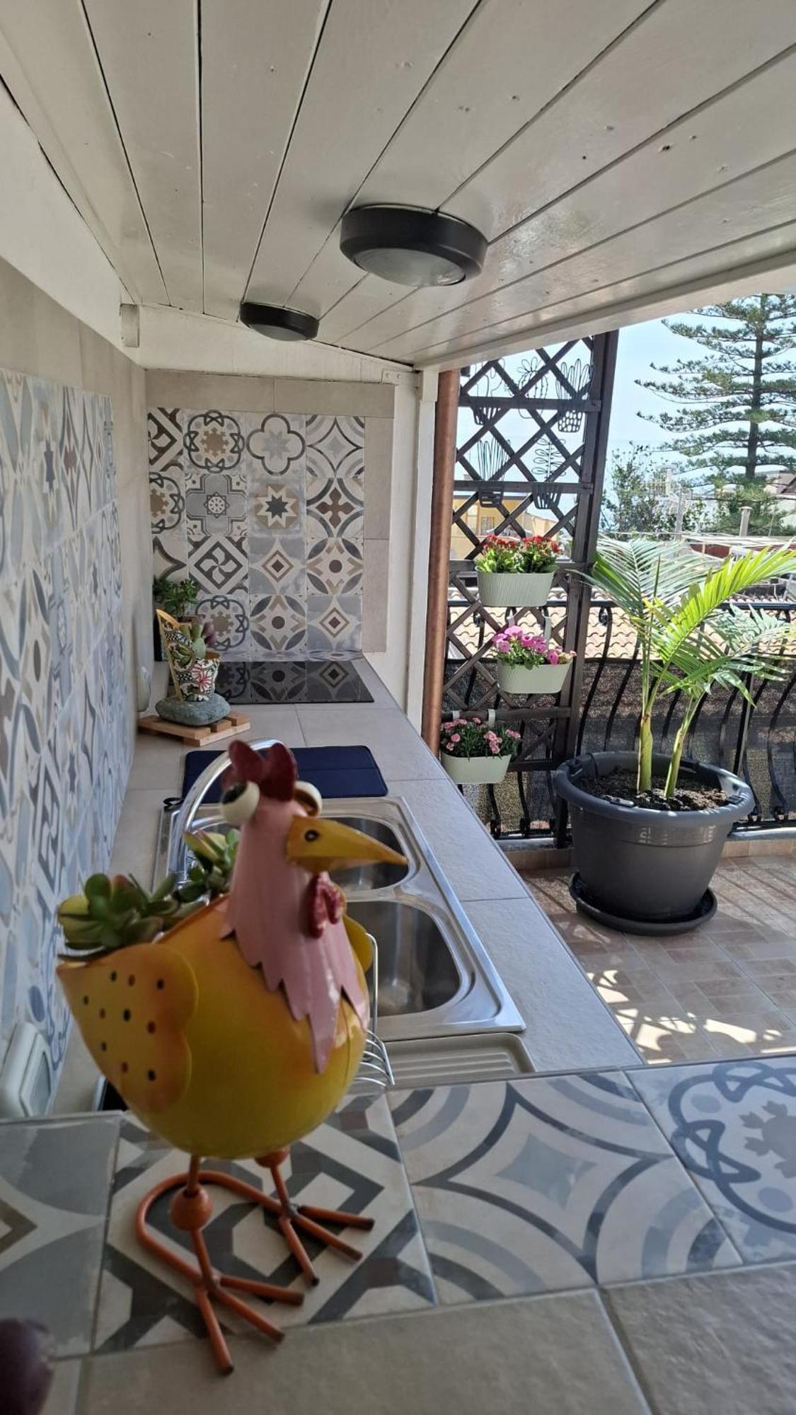 Terrazza Enjoy Apartment Letojanni Bagian luar foto